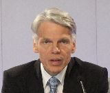 BIバーナー会長.jpg