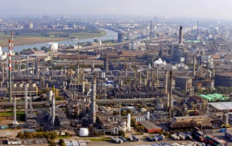 BASFルードビッヒスハーフェンの本社工場.jpg