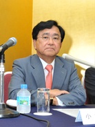 1石化協新首脳会見２.jpg